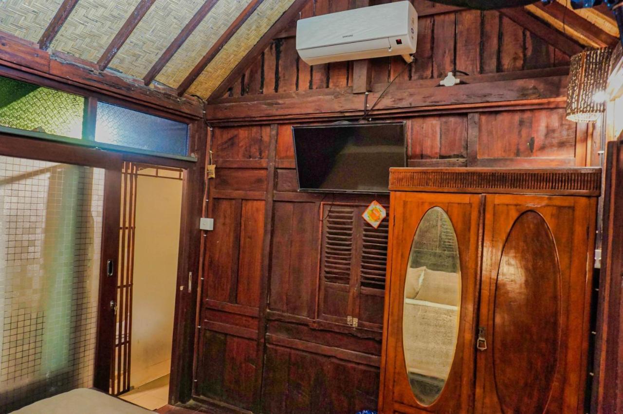 The Wisma Pulau Merah Pasanggaran Extérieur photo
