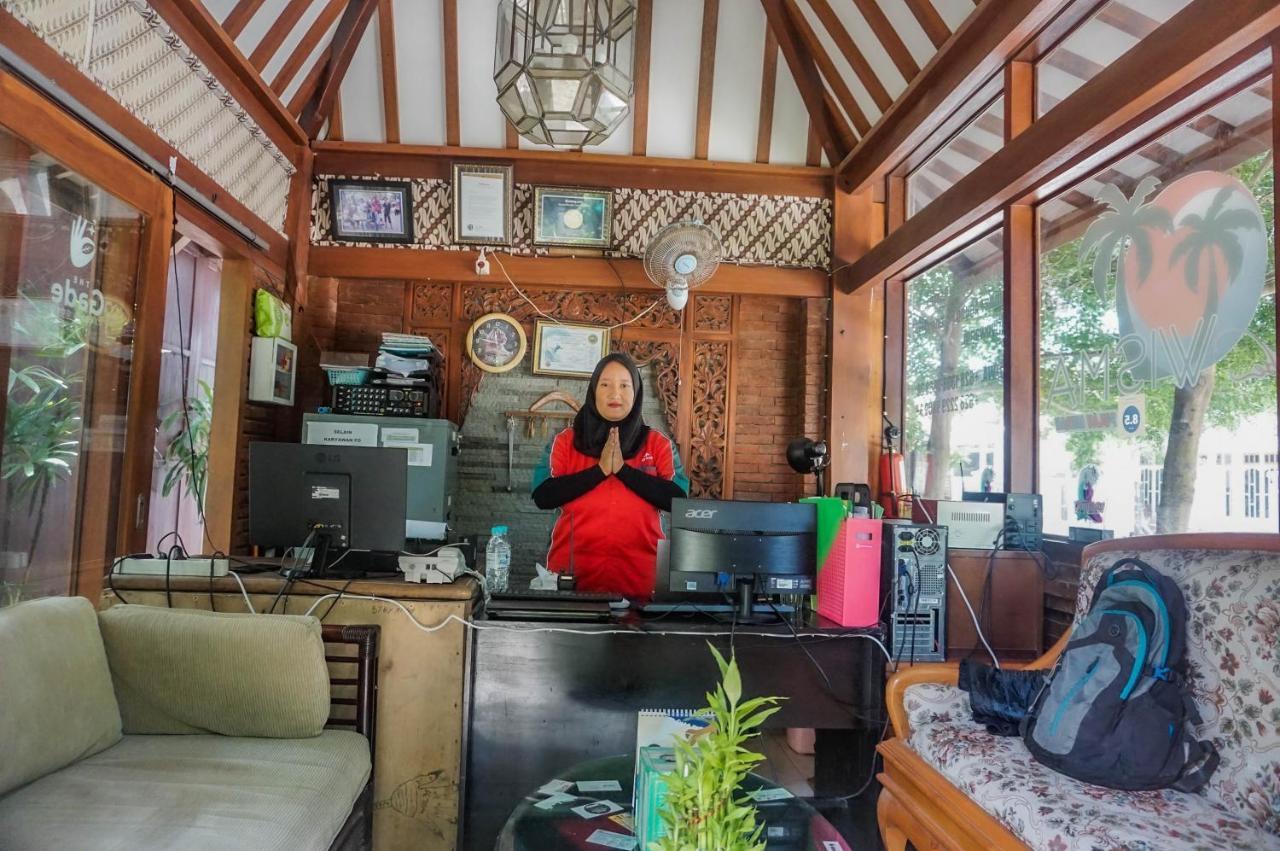 The Wisma Pulau Merah Pasanggaran Extérieur photo