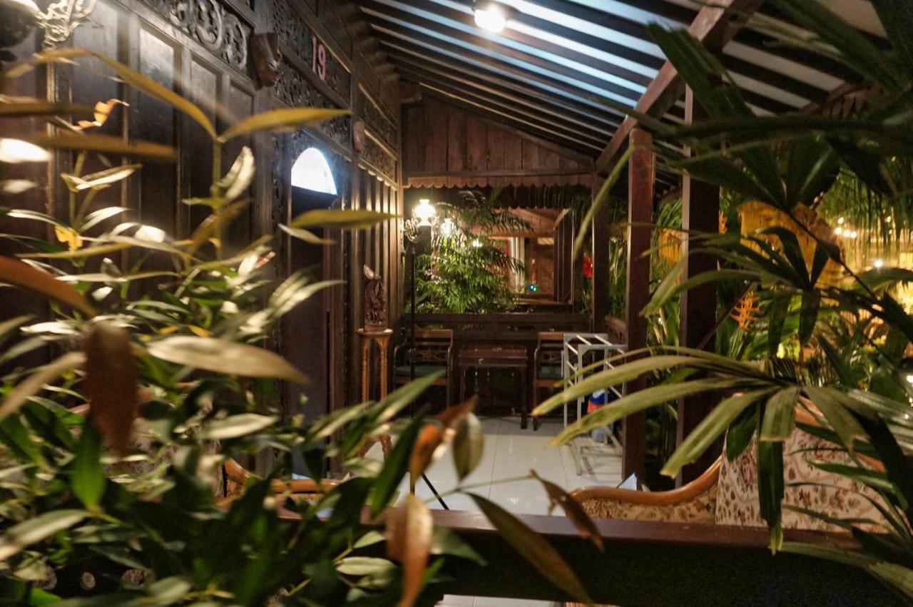 The Wisma Pulau Merah Pasanggaran Extérieur photo