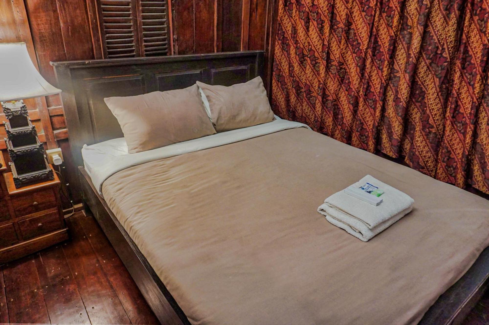 The Wisma Pulau Merah Pasanggaran Chambre photo